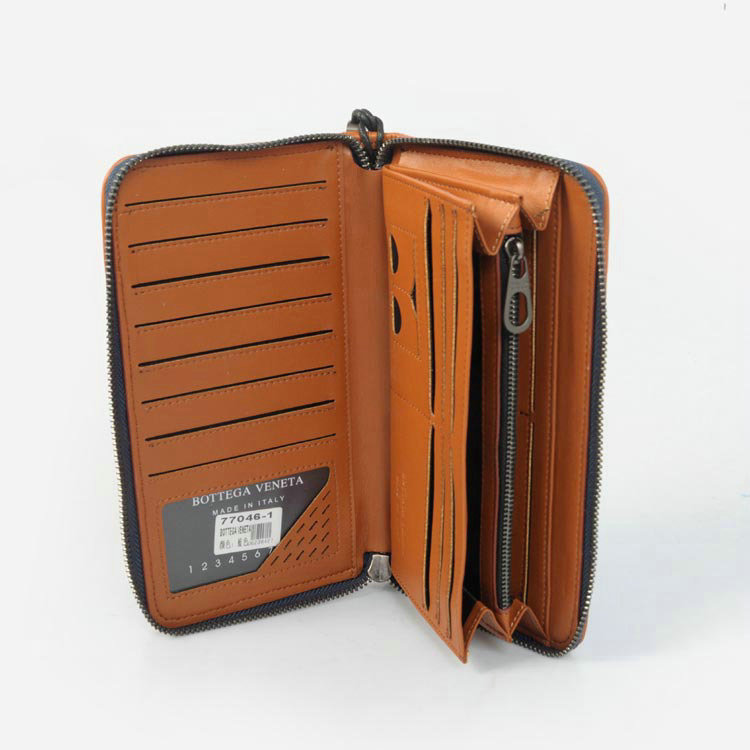 Bottega Veneta intrecciato clutch BV770461 royalblue